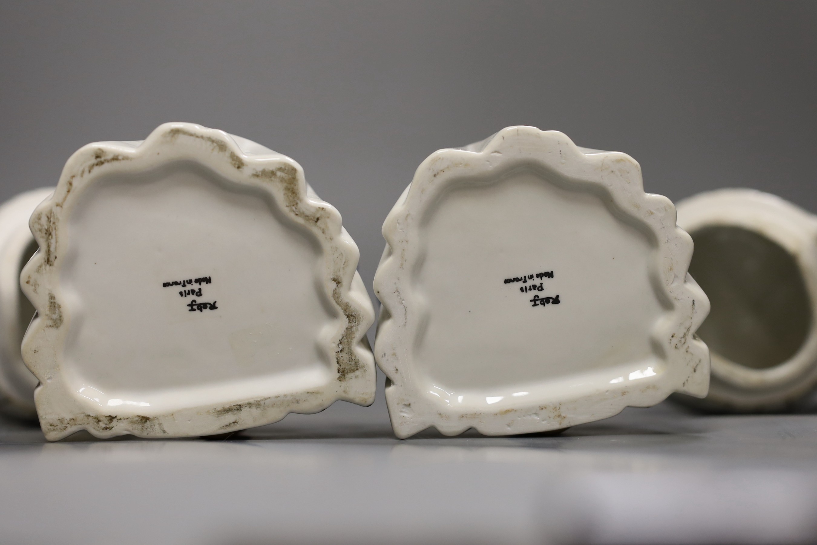 A pair of Robj Art Deco figural bonbonnieres, 17cm